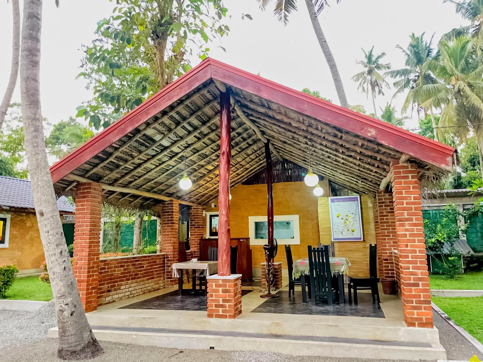 Airport Eco Cottage คาตุนายากา ภายนอก รูปภาพ