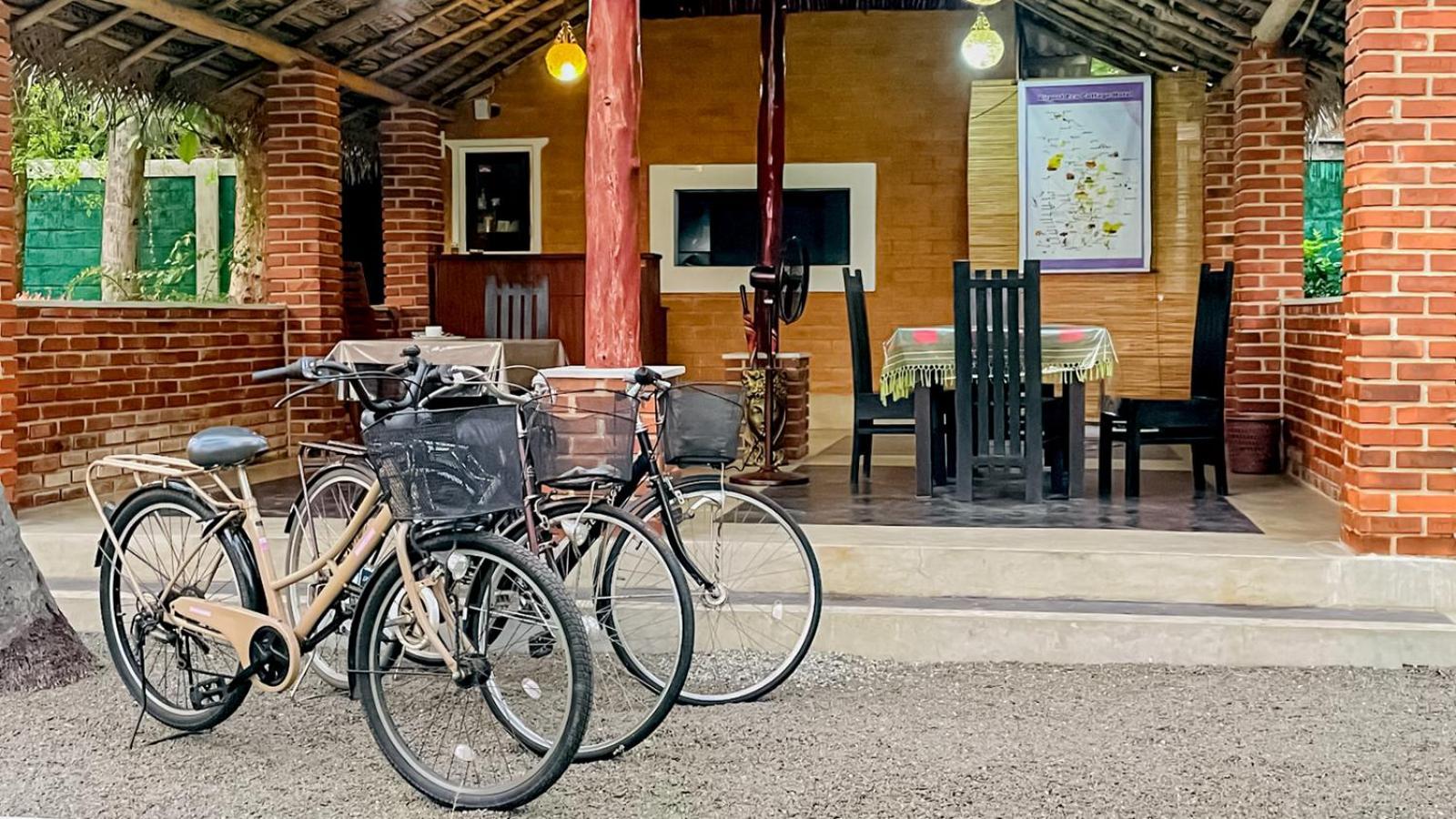 Airport Eco Cottage คาตุนายากา ภายนอก รูปภาพ