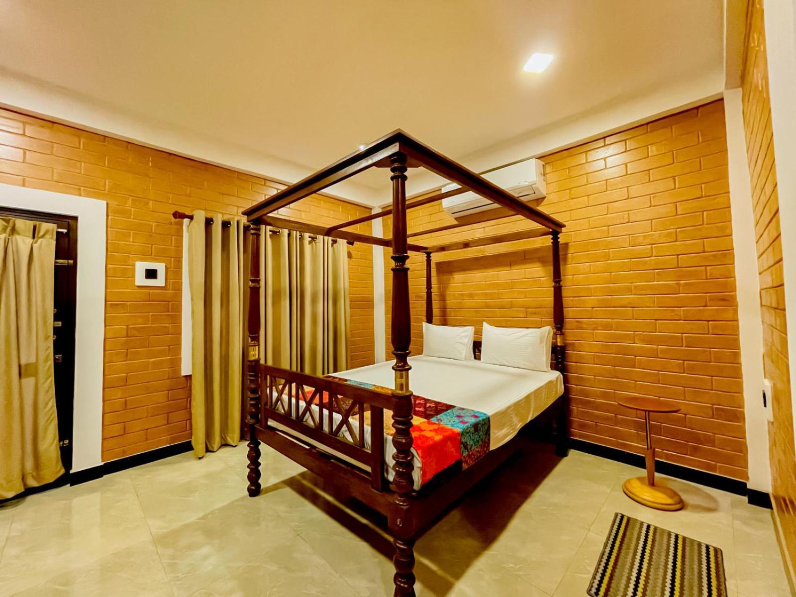 Airport Eco Cottage คาตุนายากา ภายนอก รูปภาพ
