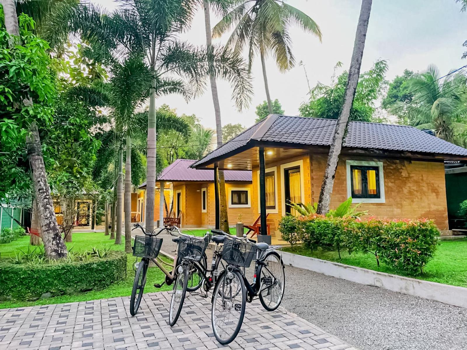 Airport Eco Cottage คาตุนายากา ภายนอก รูปภาพ